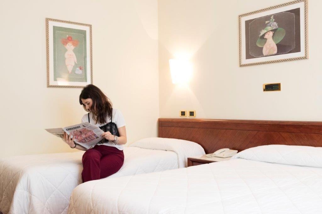 Palace Hotel Civitanova Marche Kültér fotó